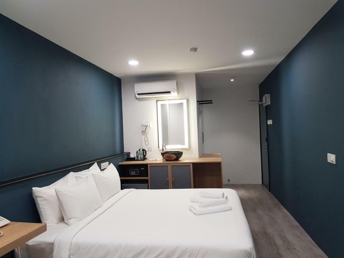 Bloommaze Boutique Hotel Кланг Екстер'єр фото