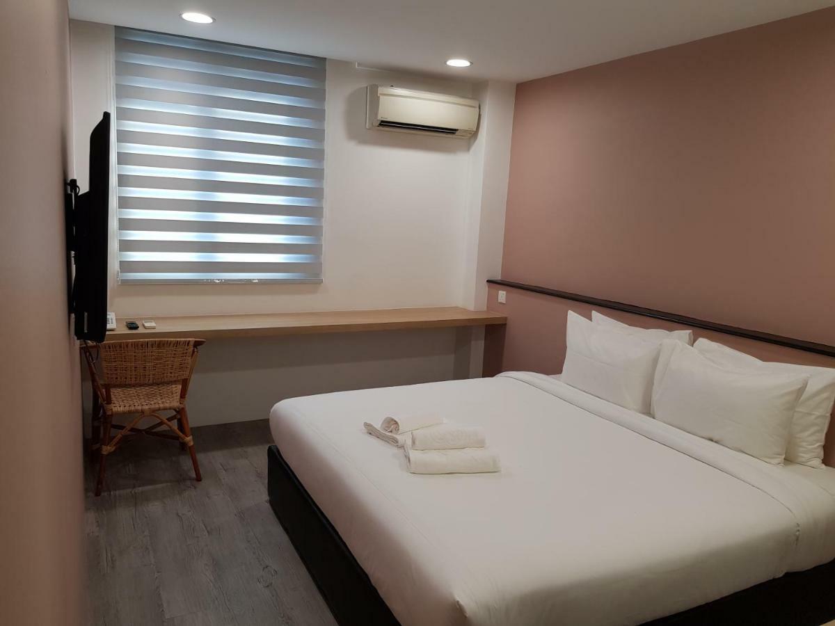 Bloommaze Boutique Hotel Кланг Екстер'єр фото