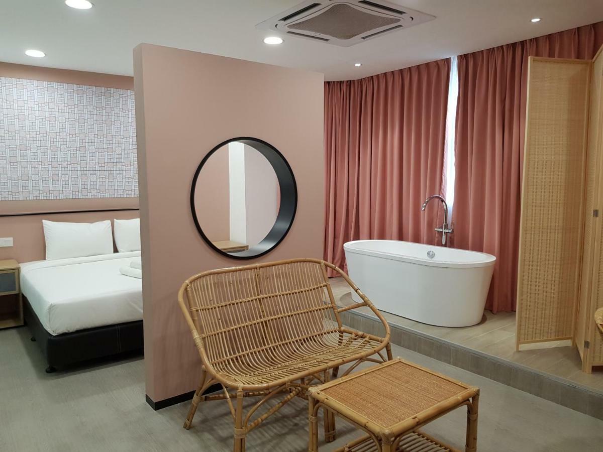 Bloommaze Boutique Hotel Кланг Екстер'єр фото